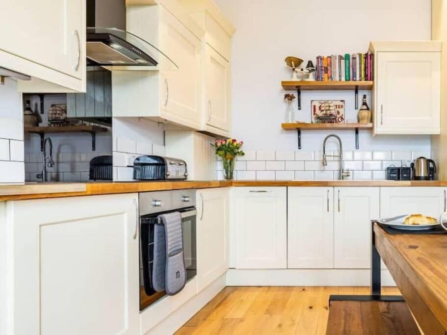 Number 7 Torquay Stunning Sea Views Διαμέρισμα Εξωτερικό φωτογραφία