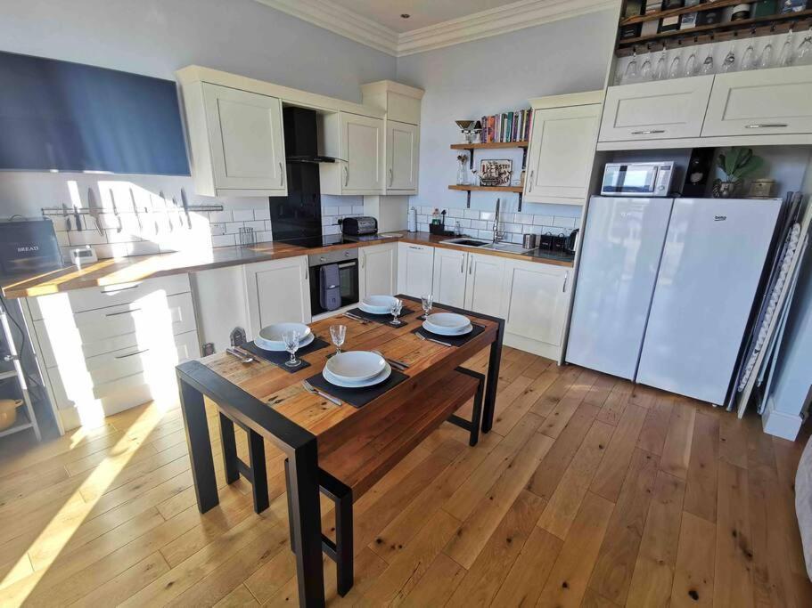 Number 7 Torquay Stunning Sea Views Διαμέρισμα Εξωτερικό φωτογραφία